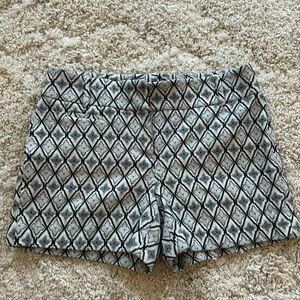 LOFT Cream and Black Diamond-Patterned Women’s Shorts